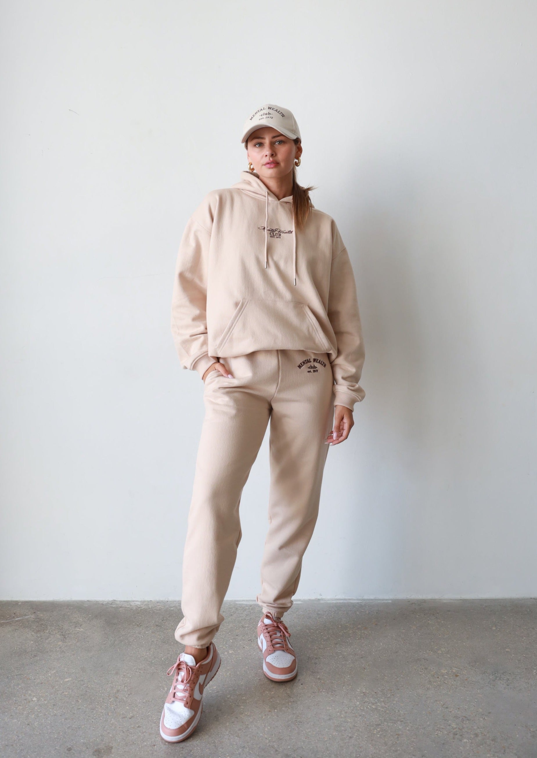 Mental Wealth Club Sweat Set